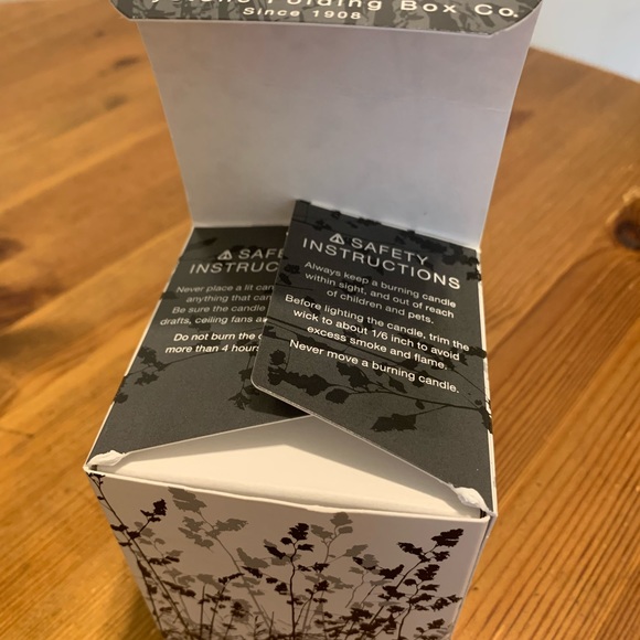 Accents Qualitas Scented Beeswax Candle Handmade In Nyc Poshmark